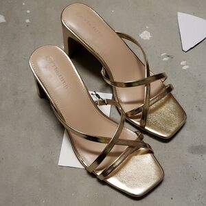 Nwt Women's Gold Strappy Heels